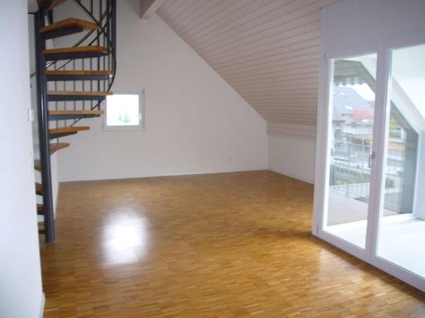 Familienfreundliche 4 1/2-Zimmerwohnung mit Galerie 7