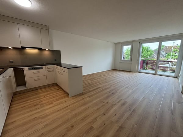 Teilsanierte 2½-Zimmerwohnung für Personen ab 60 Jahren 3