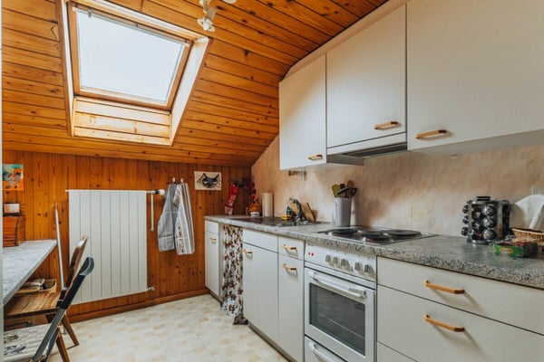 Zweifamilienhaus beim Bahnhof Kleindietwil - Viel Potenzial zum erschwinglichen Preis 8