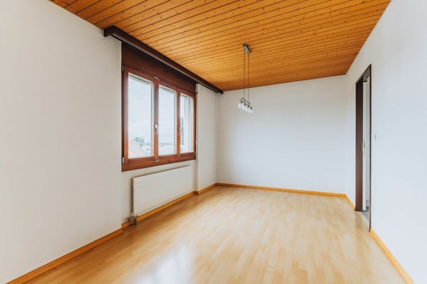 Doppel-Einfamilienhaus (2x 4.5 Zimmer) an ruhiger Lage 9