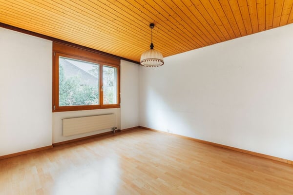 Doppel-Einfamilienhaus (2x 4.5 Zimmer) an ruhiger Lage 8