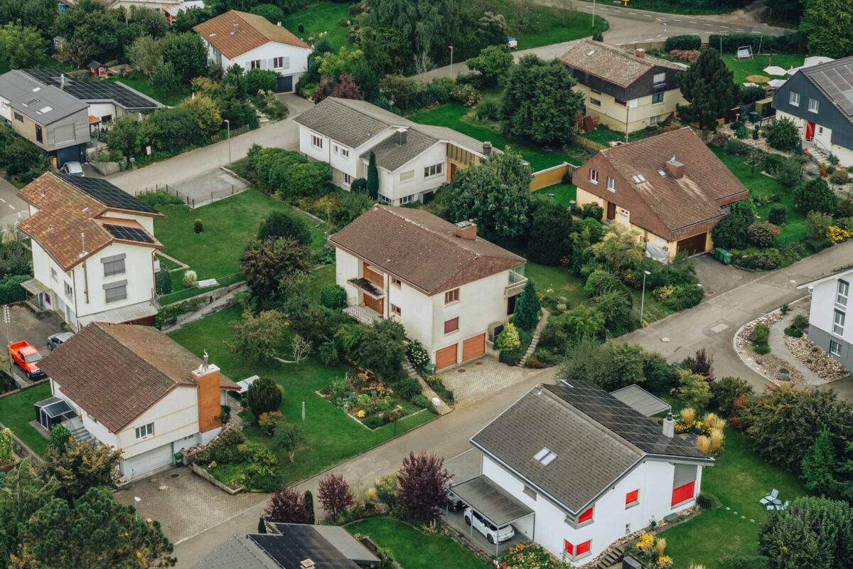 Immobilie in Thunstetten - Doppel-Einfamilienhaus (2x 4.5 Zimmer) an ruhiger Lage - Bild 2
