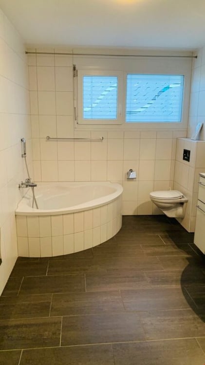 3.5-Zimmer Gartenwohnung mit Blick ins Grüne 10