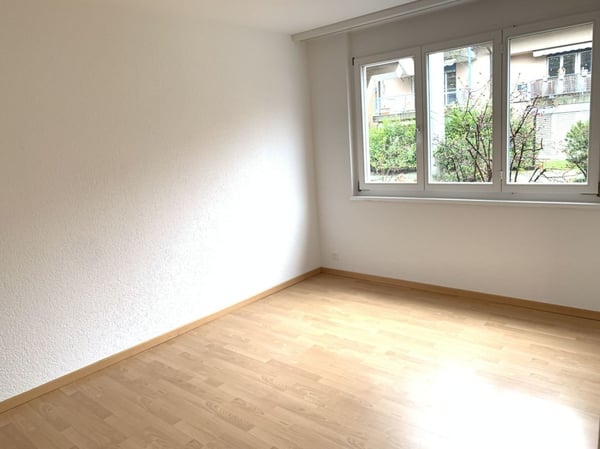 4 1/2-Zimmerwohnung im Erdgeschoss 6