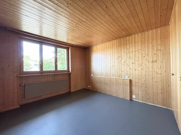 3 1/2-Zimmerwohnung im 2. Obergeschoss 8