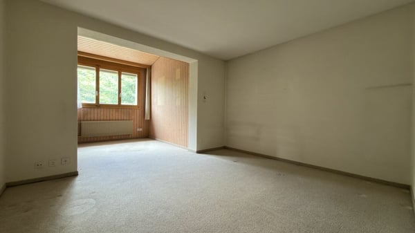 Wohnen und Arbeiten unter einem Dach: Grosszügige 11.5-Zimmer-Liegenschaft in Langenthal 8