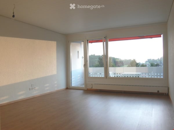 Lichtdurchflutete Wohnung mit freier Sicht ins Grüne 2