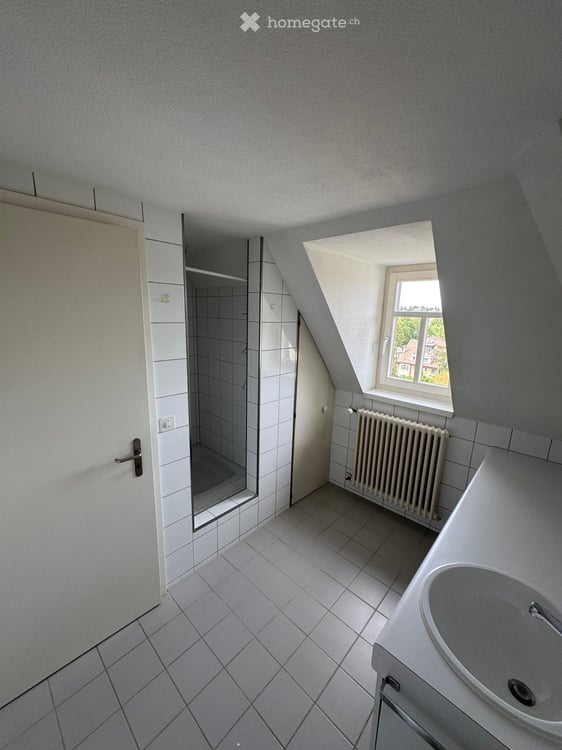 Lichtdurchflutete Wohnung mit traumhaftem Blick über die Stadt Bern 15