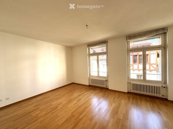 Lichtdurchflutete Wohnung mit traumhaftem Blick über die Stadt Bern 9