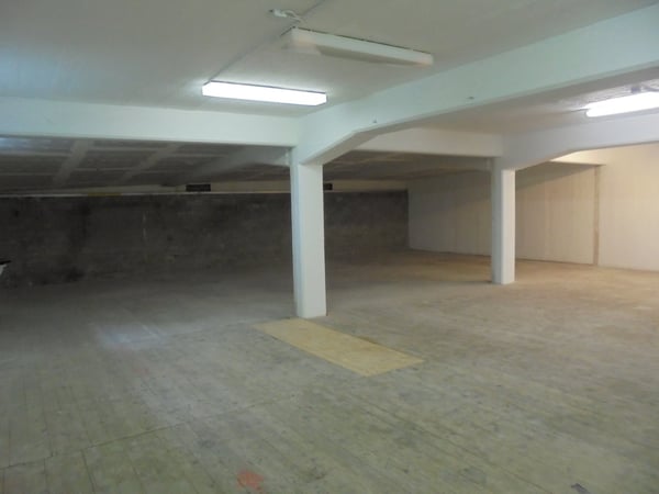 Grosszügiger Lagerraum an zentraler Lage in Basel 3