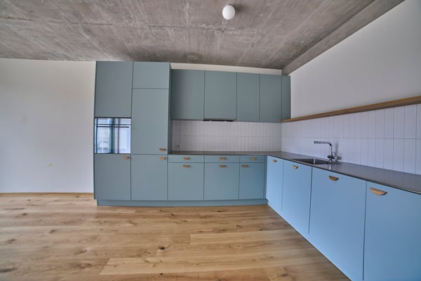 Moderne 2.5-Zimmer-Neubauwohnung mit Balkon in Basel 2