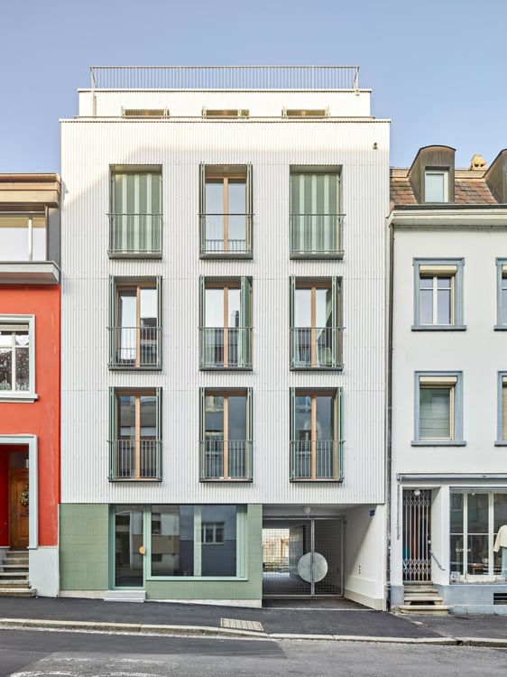 Moderne 2.5-Zimmer-Neubauwohnung mit Balkon in Basel 1