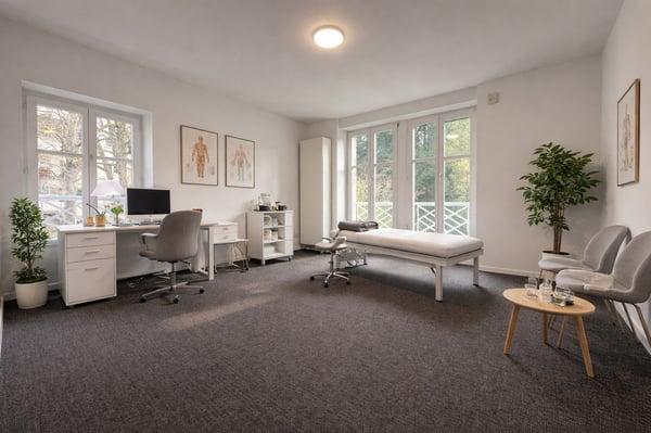 Büro/Praxis in historischer Villa an exklusiver, diskreter Stadtlage 4