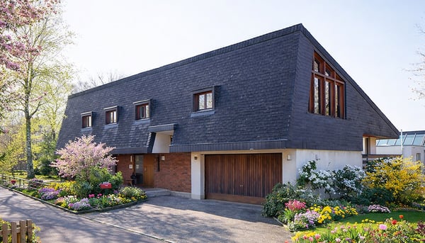 HAUS MIT ENTWICKLUNGSPOTENZIAL FÜR INDIVIDUELLE LEBENSKONZEPTE 1