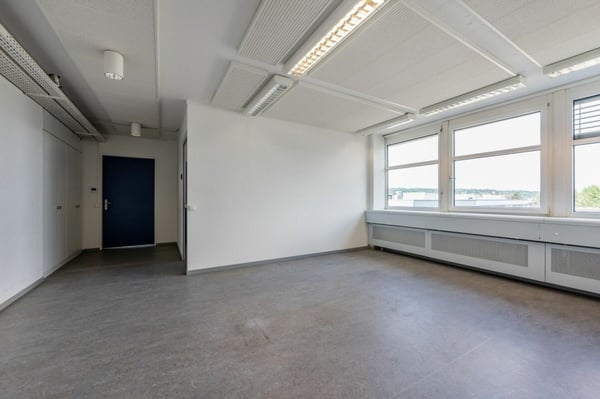 190 m² klimatisierte Bürofläche im Kägen Reinach - ab CHF 149.-/m² im 1. Jahr 3