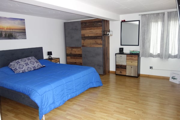 4- Zimmer-Wohnung in 2-Familienhaus 11