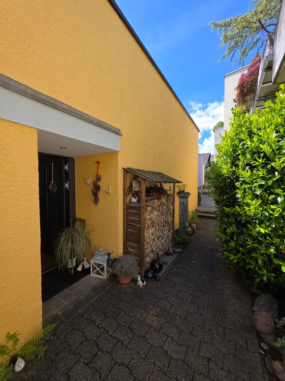 Einfamilienhaus oder 2- Generationenhaus – Wohnen mit Weitblick und Ruhe 4