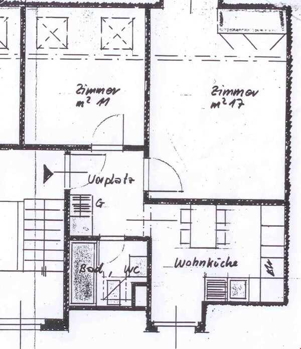 zentrale 2½ Zimmer-Dachwohnung, moderne Küche und Bad 9