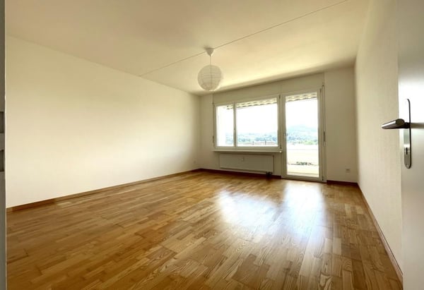 Helle 3-Zimmer-Wohnung mit Balkon und schöner Aussicht in Pratteln 4