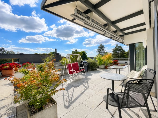 5½-Zimmer Penthouse - einzigartige Architektur, viel Licht, spektakuläre Dachterrasse im Riehen Dorf 2