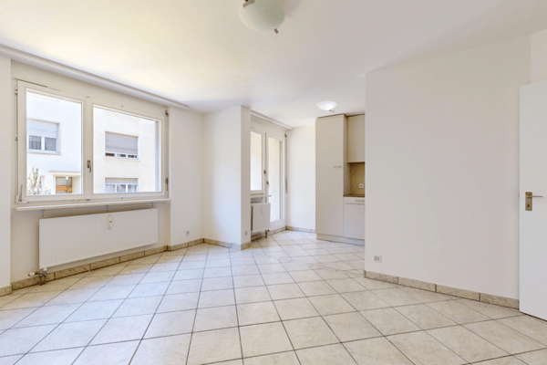 Neu Renovierte 2.5-Zi. Wohnung beim Messeplatz Basel