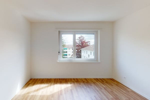 Waschtrockner in der Wohnung, gute Anbindung an den ÖV 8