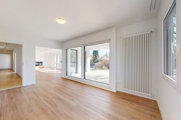 Einzigartiges 8.5-Zimmer-EFH mit grossem Garten 3