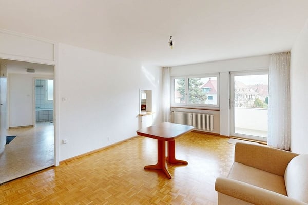 3.0-Zimmer-Wohnung mit 2 Balkonen nähe Neuweilerplatz 1