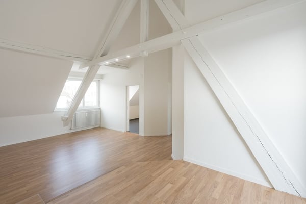 Helle 3.5-Zimmer-Dachwohnung in Basel - Nähe Messe 4