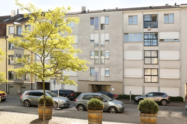 Zentrale, möblierte 1-Zimmerwohnung im Gellertquartier 8