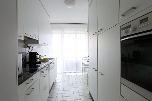 Zentrale, möblierte 1-Zimmerwohnung im Gellertquartier 5