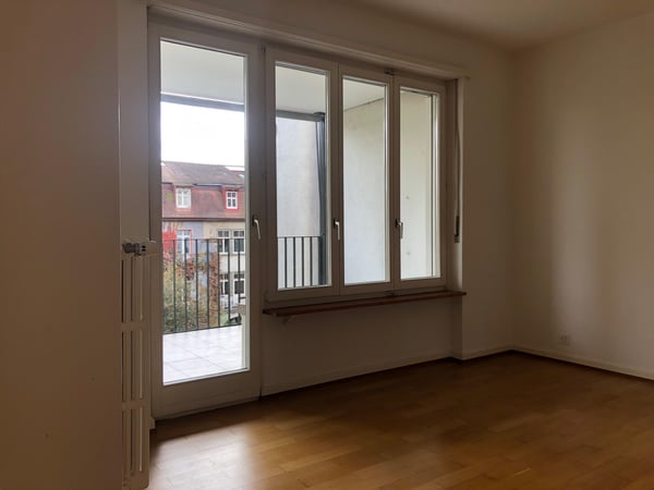 Grosszügige 1.5 Zimmerwohnung Nähe Messeplatz 8