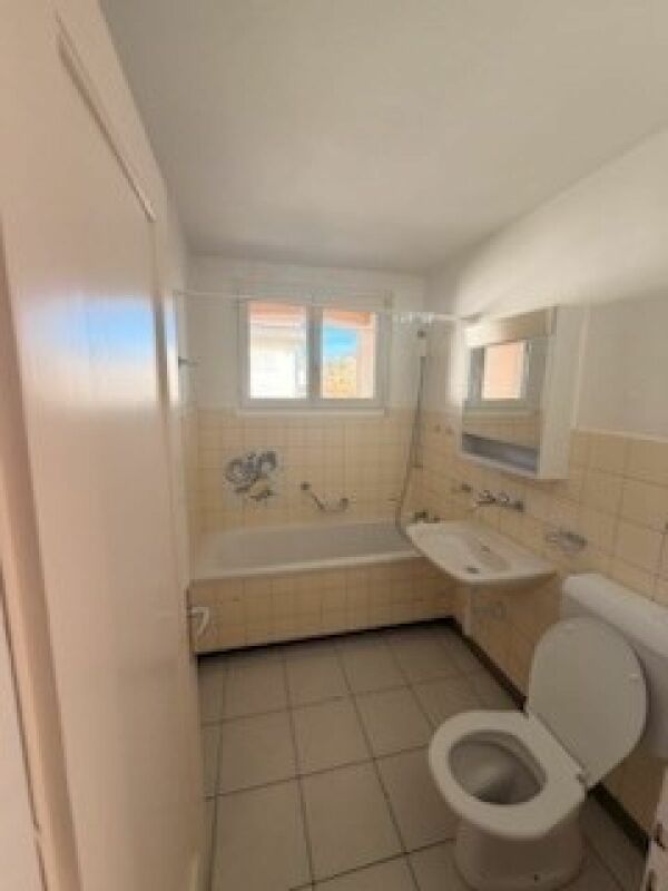 Teilsanierte 3½-Zimmerwohnung