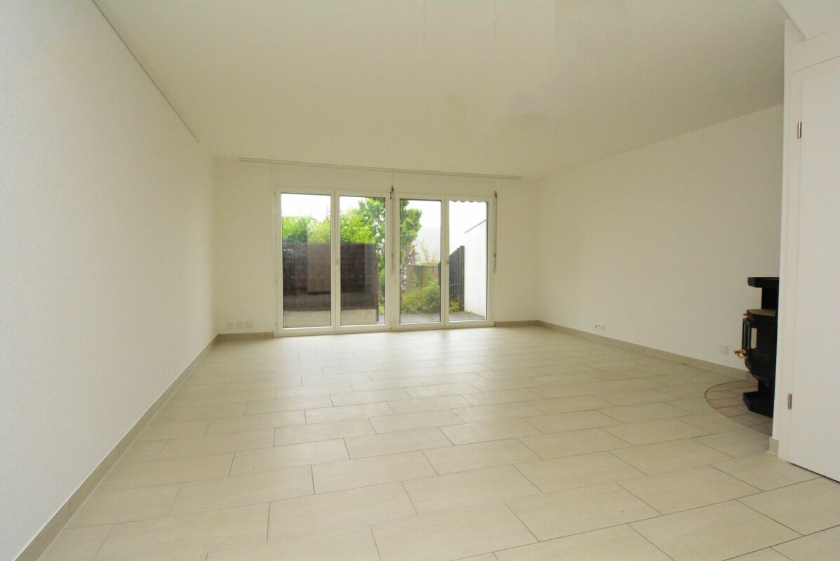 5.5-room row house with garden