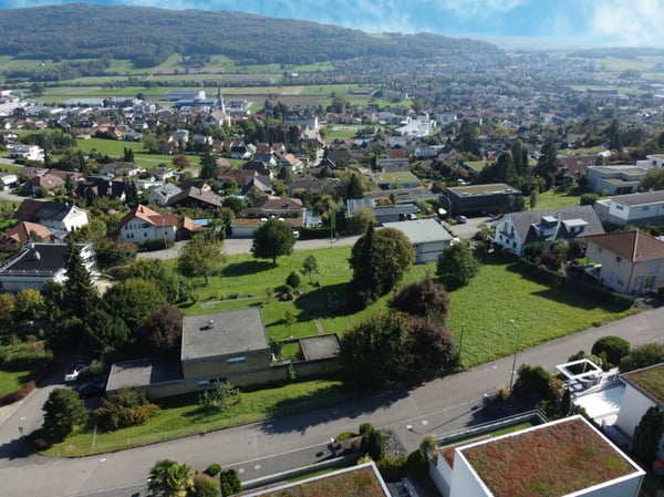 Attraktives Entwicklungsgrundstück 10