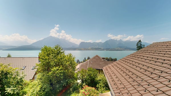 5 ½ (6) Zimmer-Reihen-Einfamilienhaus in Oberhofen am Thunersee 2