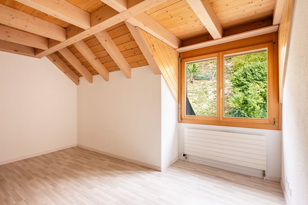 3.5 Zimmer-Dachwohnung mit Galerie in Steffisburg (Thun) 9
