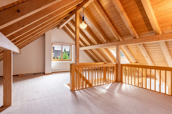 3.5 Zimmer-Dachwohnung mit Galerie in Steffisburg (Thun) 12