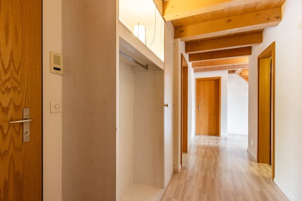 3.5 Zimmer-Dachwohnung mit Galerie in Steffisburg (Thun) 8