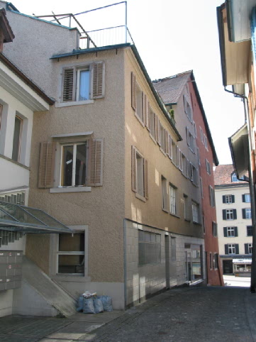 Charmante 4.5-ZWG im Herzen der Altstadt mit Dachterrasse 11