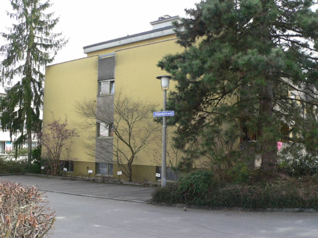 Büroräumlichkeiten im Sockelgeschoss der Burgunderstrasse 15 in 4153 Reinach