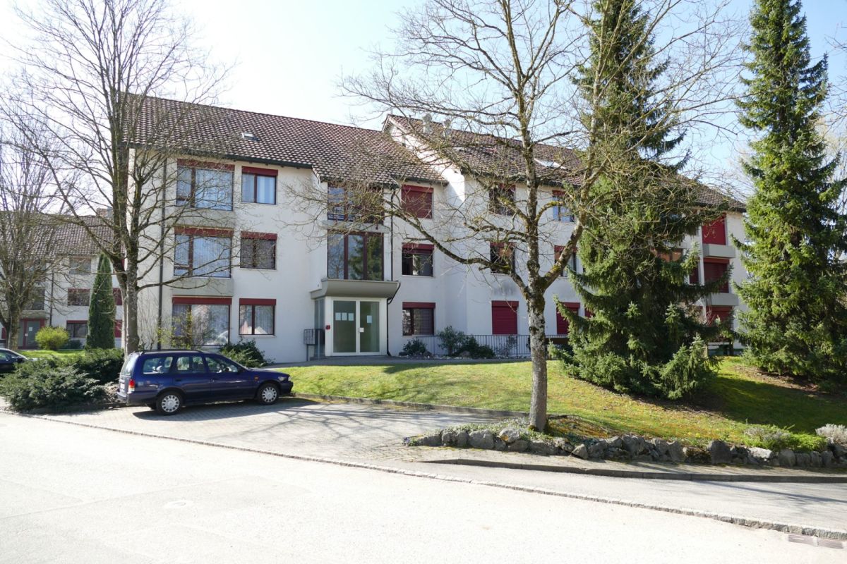 4.5-Zimmerwohnung im 1. Obergeschoss - Kirchmattstrasse 13 Breitenbach