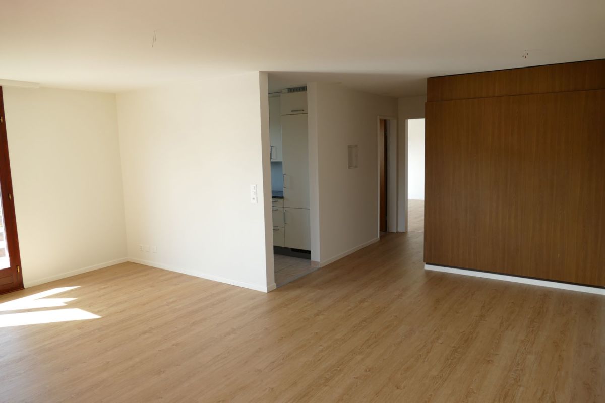 4.5-Zimmerwohnung im 1. Obergeschoss - Kirchmattstrasse 13 Breitenbach