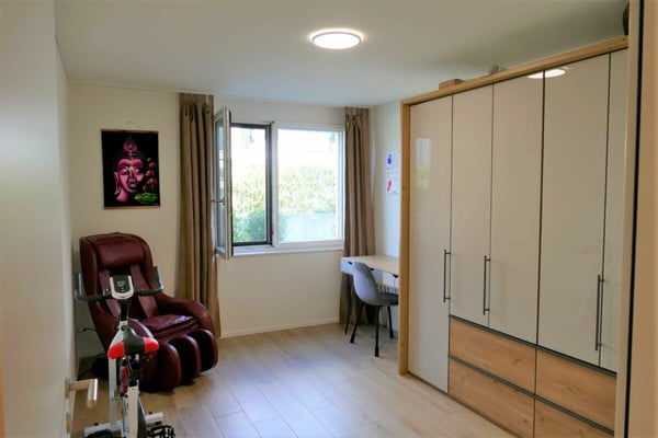 4.5-Zimmer-Erdgeschosswohnung mit Gartensitzplatz 8