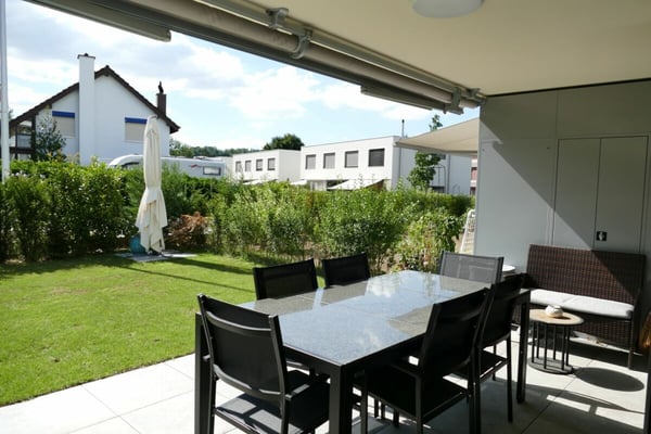 4.5-Zimmer-Erdgeschosswohnung mit Gartensitzplatz 10