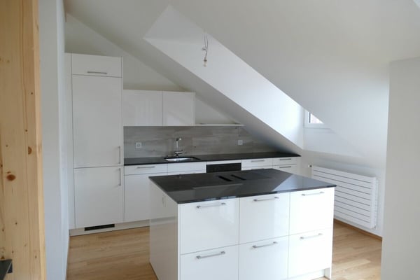pfiffige 3.5-Zimmer-Dachwohnung in renovierter Altbauliegenschaft 3