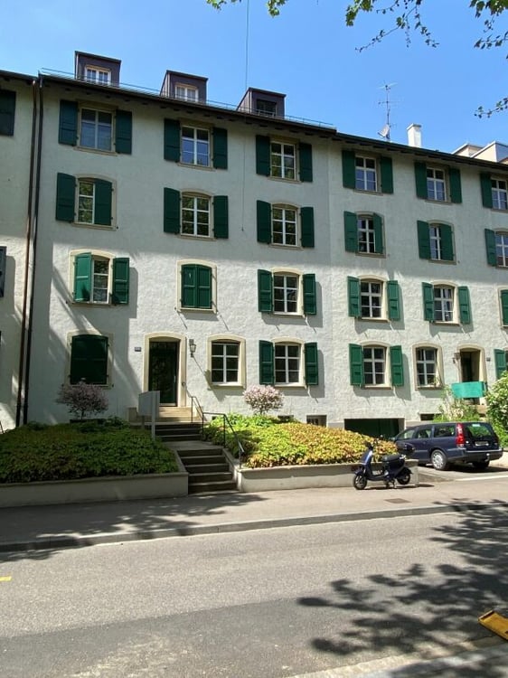 pfiffige 3.5-Zimmer-Dachwohnung in renovierter Altbauliegenschaft 20