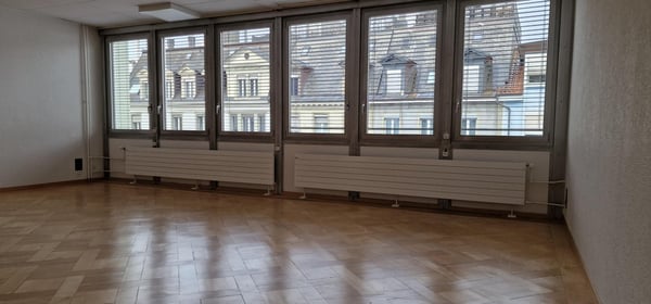 Heller Gewerberaum an zentraler Lage in Biel 4