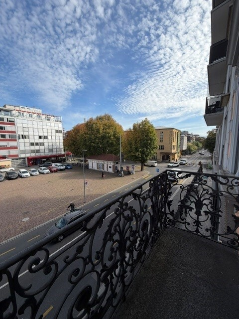 Wohnen im Zentrum mit Balkon 9
