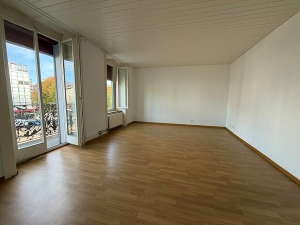 Wohnen im Zentrum mit Balkon 4